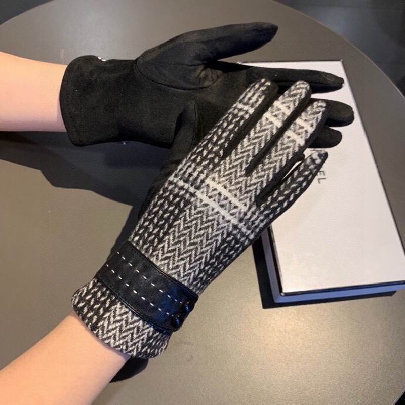 Chanel gloves hm74